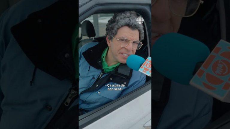 (nid de poule): Pierre-Paul Paquet à la découverte des nids-de-poule | Paquet de capsules | MAJ|nid de poule,Pierre-Paul Paquet à la découverte des nids-de-poule | Paquet de capsules | MAJ